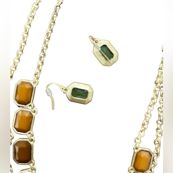 Rectangular Stone Necklace - Picture 2 of 7